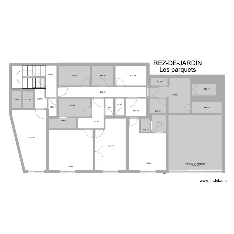REZ-DE-JARDIN Parquets. Plan de 27 pièces et 170 m2