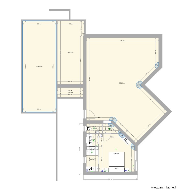 Carles v2. Plan de 27 pièces et 404 m2