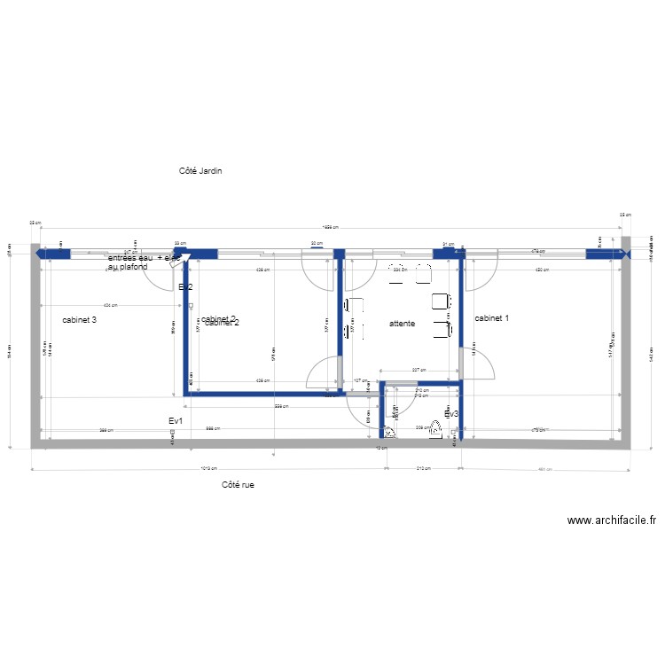 sous sol  cloisons  portes chaises. Plan de 0 pièce et 0 m2