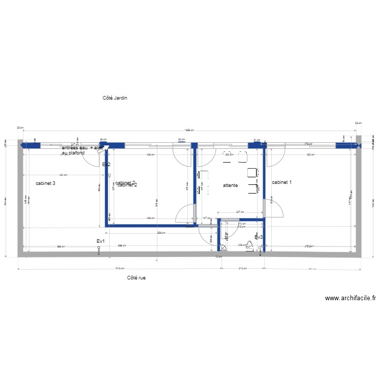 sous sol  cloisons  portes chaises. Plan de 4 pièces et 82 m2