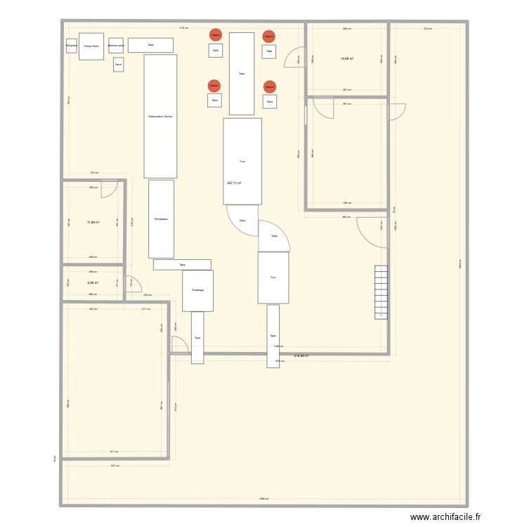 CASAFRATELLI. Plan de 5 pièces et 454 m2