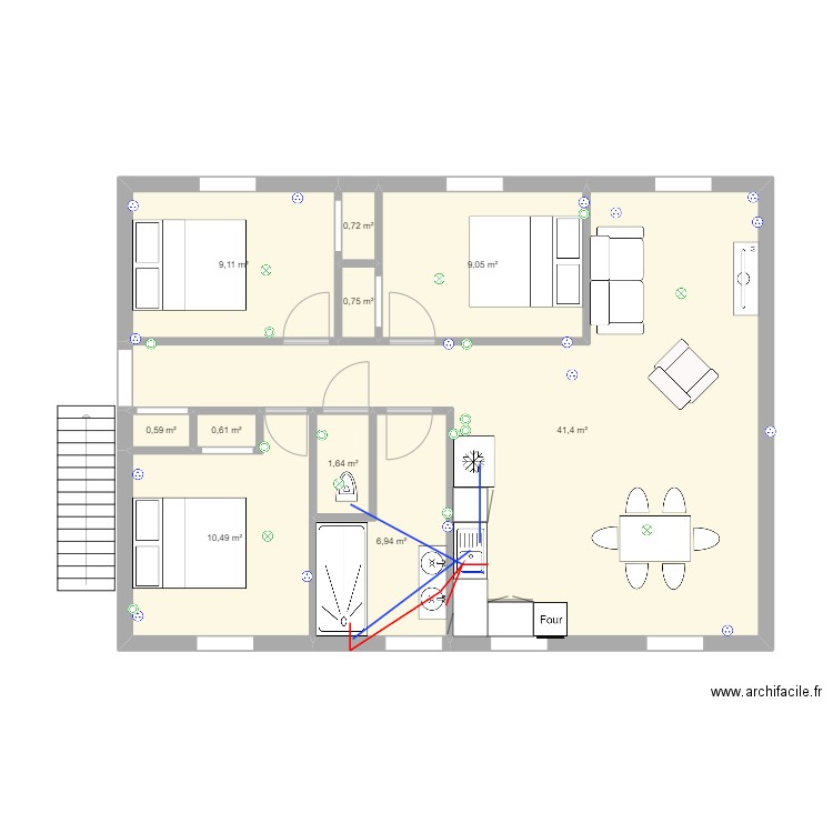 Hyeres. Plan de 10 pièces et 81 m2