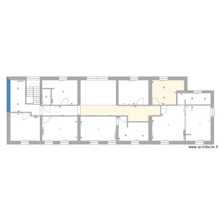 Moustier 1er étage elec. Plan de 0 pièce et 0 m2