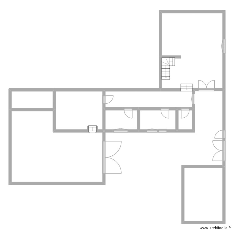 BAUDENEAU. Plan de 7 pièces et 174 m2