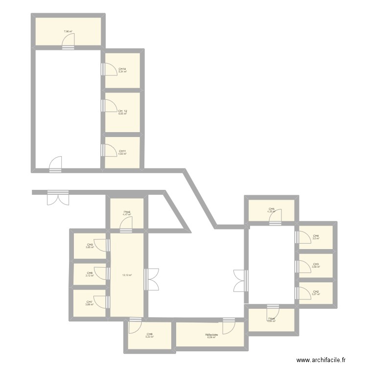 CASTEL. Plan de 16 pièces et 83 m2