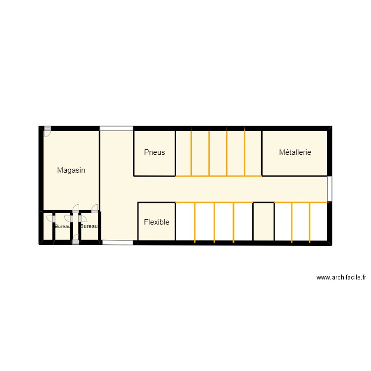 Atelier. Plan de 9 pièces et 8 m2