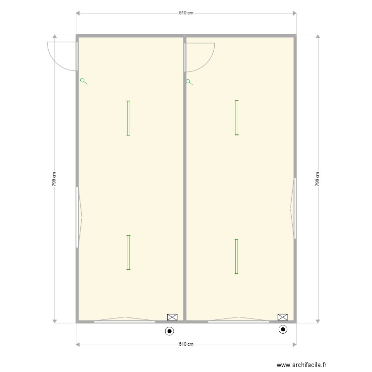 +- 800 x 800 cm avec passage de porte. Plan de 0 pièce et 0 m2