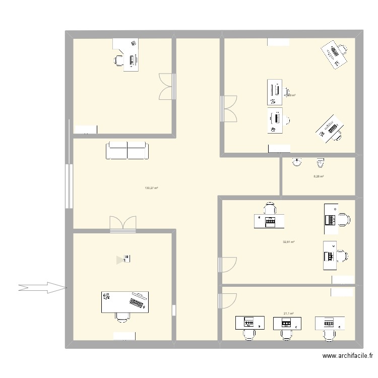 devoir. Plan de 5 pièces et 236 m2