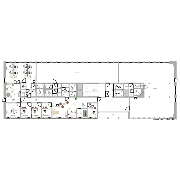 Clermont Ferrand RDC - V9. Plan de 90  et 625 m²