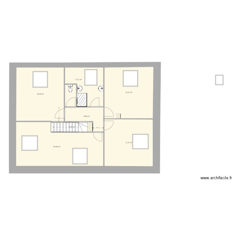 2ème étage v8. Plan de 7 pièces et 99 m2