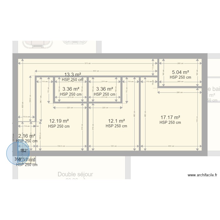 Maison T. Plan de 19 pièces et 242 m2