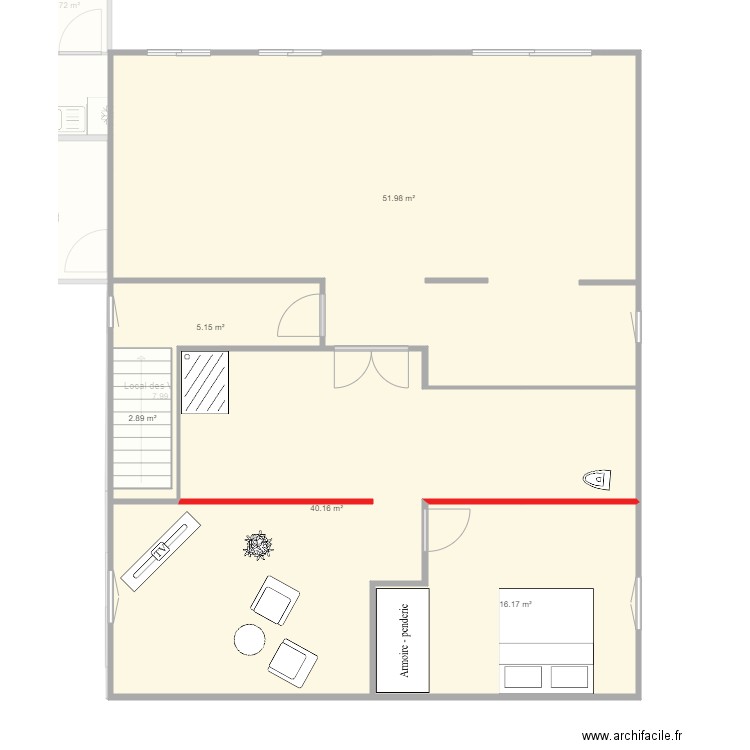 Locaux Guilherand 4 persso. Plan de 20 pièces et 317 m2