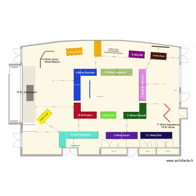 Salle des f&ecirc;tes Kanfen avec exposants 2020 au 21 janvier 2020. Plan de 