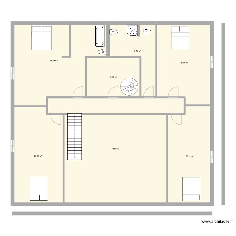 Pontfaverger R+1. Plan de 7 pièces et 215 m2