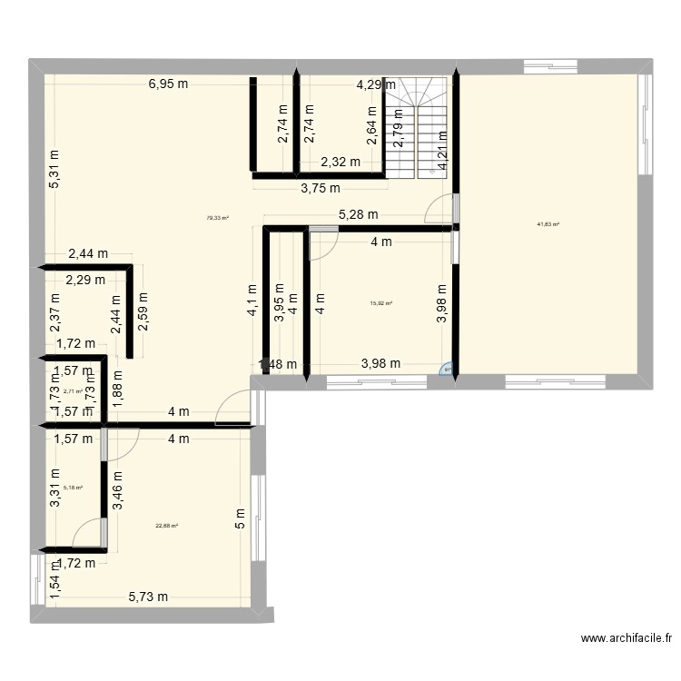 debut. Plan de 6 pièces et 167 m2