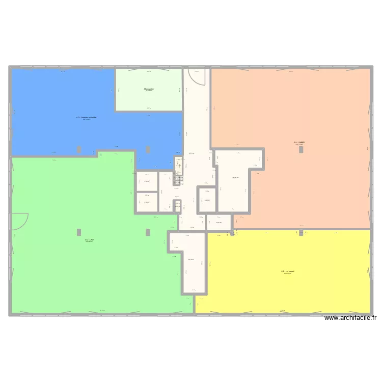 R2 Roussillon - RDC Haut 2026. Plan de 16 et 822 m² R2 Roussillon - RDC Haut 2026. Plan de 16 et 822 m²
