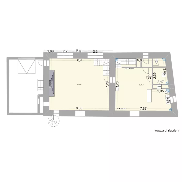Chevre RDC. Plan de 3 et 114 m² Chevre RDC. Plan de 3 et 114 m²