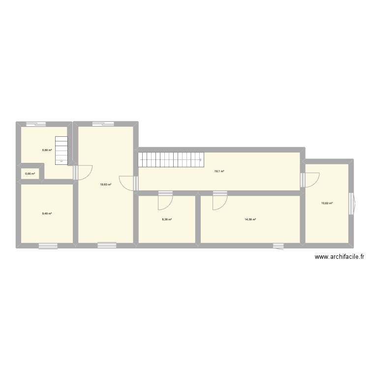 etage resto. Plan de 8 pièces et 89 m2