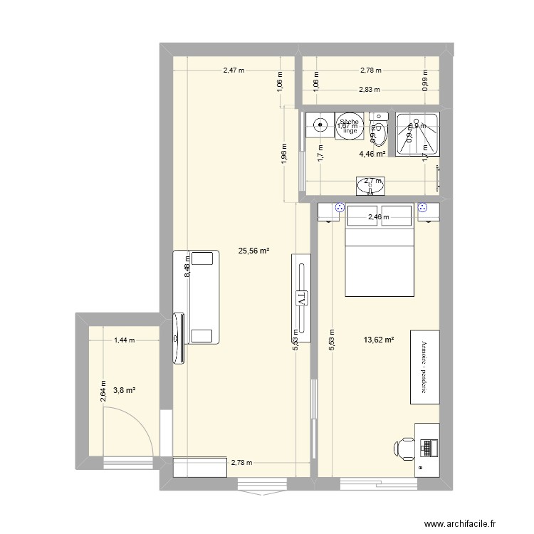 Studio. Plan de 4 pièces et 47 m2
