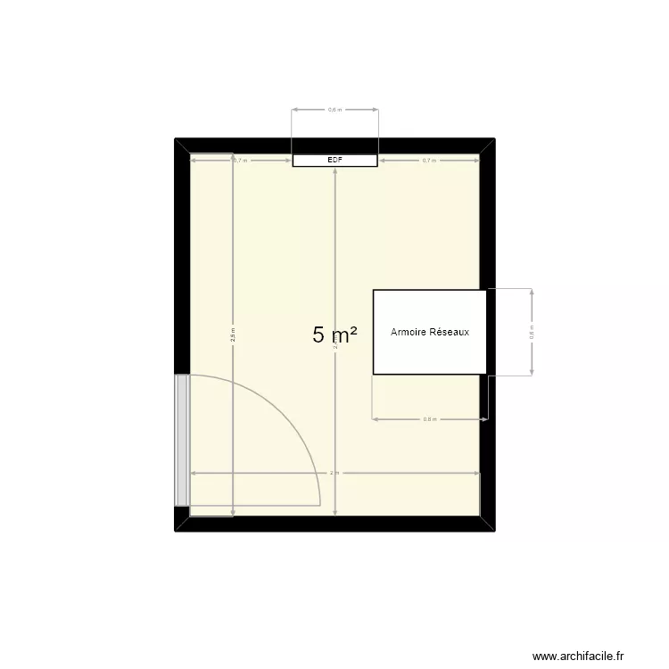 Local tech 1. Plan de 1 pièce et 5 m²