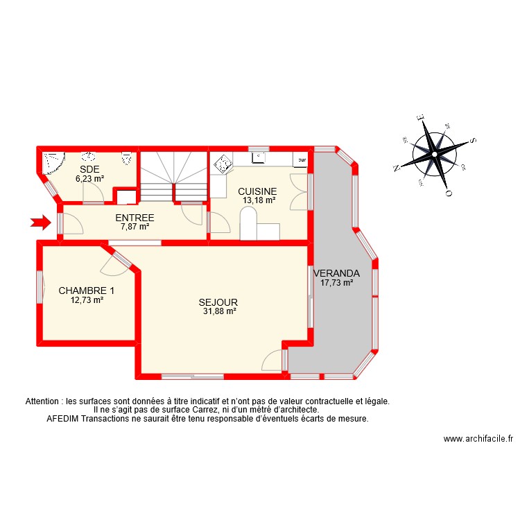 BI 6960 RDC. Plan de 8 pièces et 95 m2