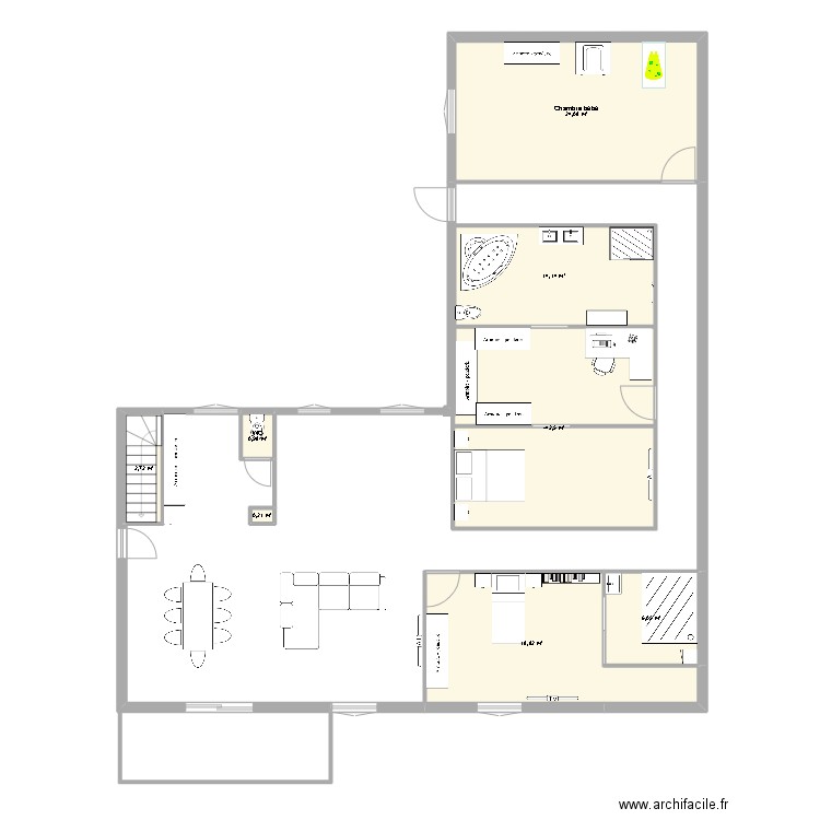 Extension. Plan de 8 pièces et 95 m2