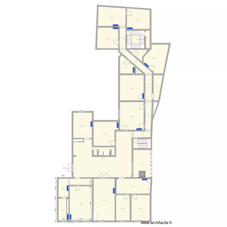 Maxence Menzo UI et UE. Plan de 