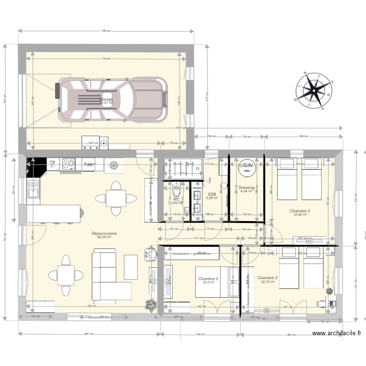 Maison T5. Plan de 8 pièces et 125 m2