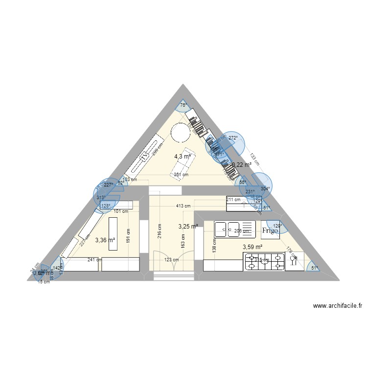 pyramide rdc. Plan de 6 pièces et 15 m2