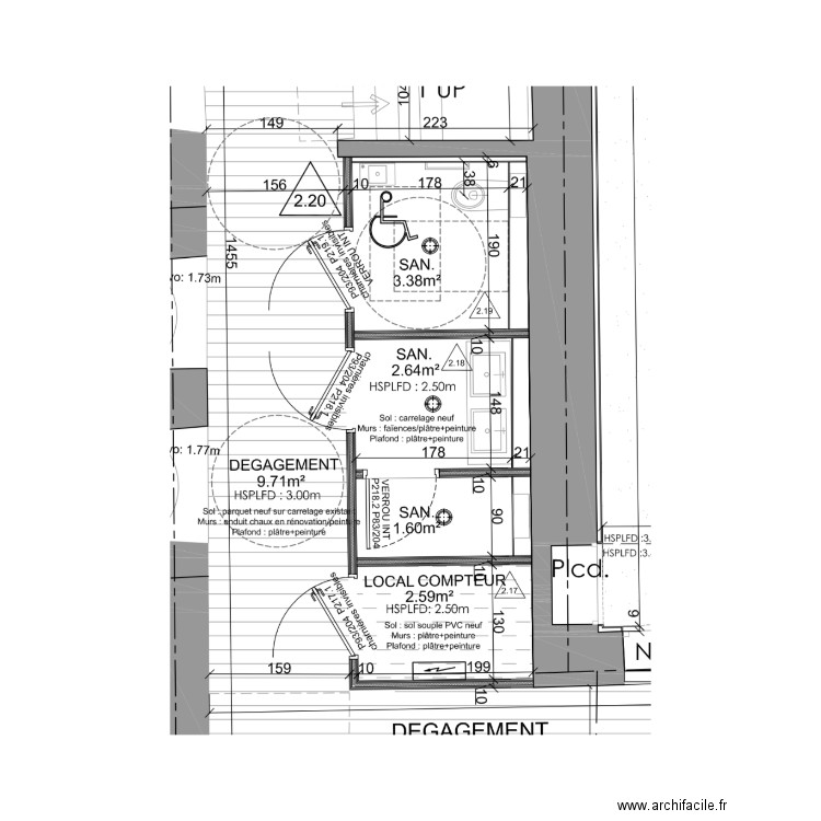 Sanitaires communs RDC. Plan de 0 pièce et 0 m2