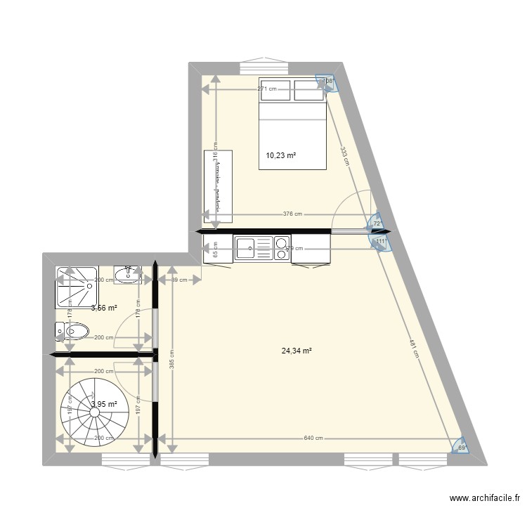 2eme etage Callac. Plan de 4 pièces et 42 m2