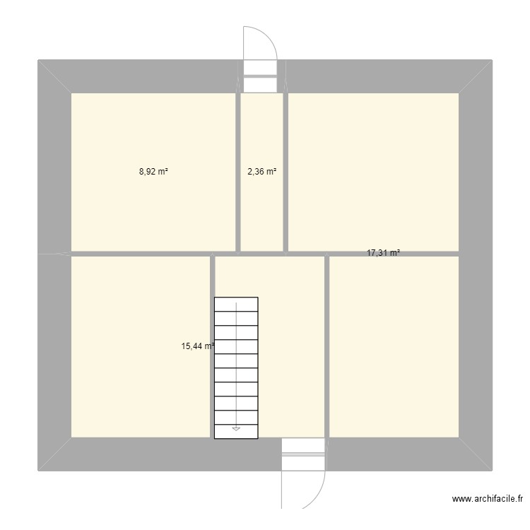 Maison. Plan de 4 pièces et 44 m2