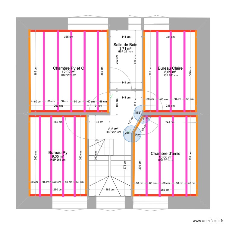 maison Douarnenez 1er étage PLAFONDS. Plan de 0 pièce et 0 m2