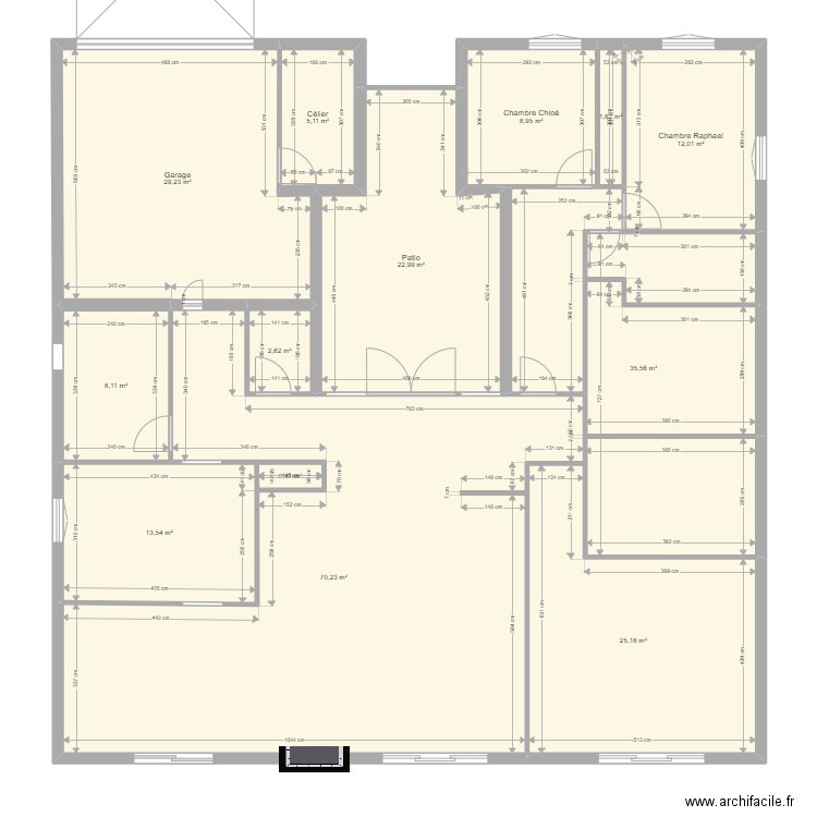 10 sq des Tilleuls initial. Plan de 13 pièces et 236 m2