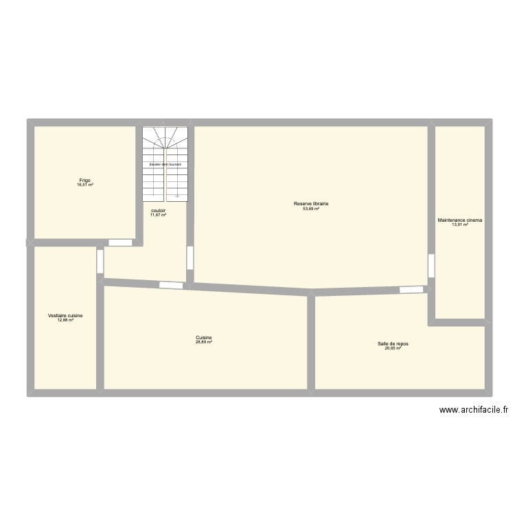 cave. Plan de 0 pièce et 0 m2