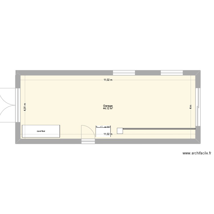 garage. Plan de 1 pièce et 44 m2
