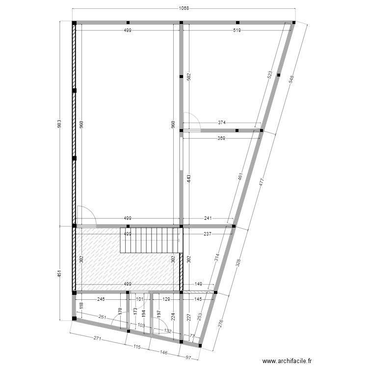 Cave - Structure. Plan de 17 pièces et 231 m2