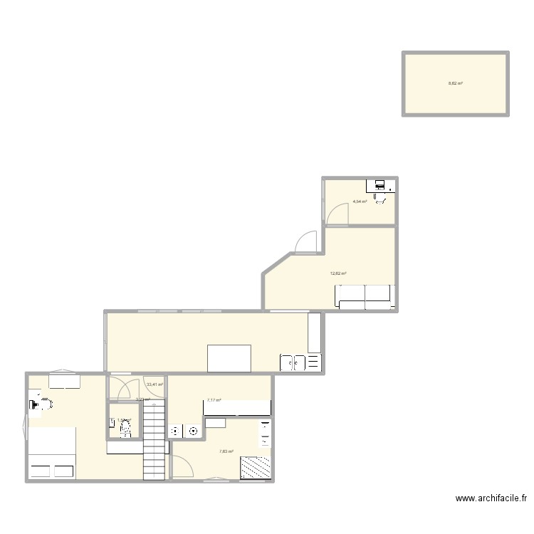 plan maison 1.0. Plan de 8 pièces et 79 m2