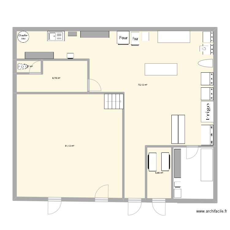 labo un cinquante. Plan de 0 pièce et 0 m2