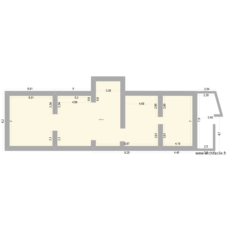 RDC SOUDAN. Plan de 1 pièce et 176 m2