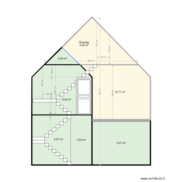 vue en coupe escaliers. Plan de 7 pièces et 47 m2