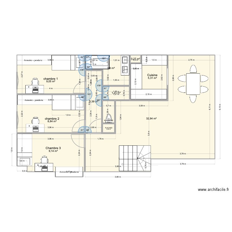 49 PETION. Plan de 11 pièces et 75 m2