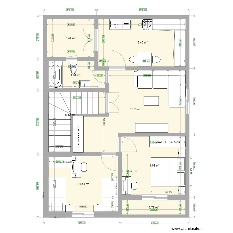 74m. Plan de 0 pièce et 0 m2