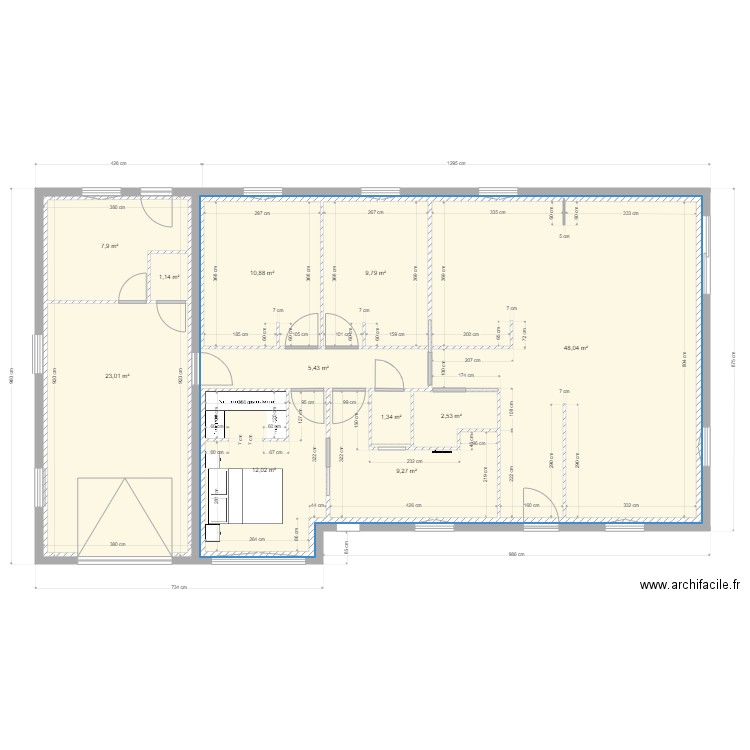 maison projet tech. Plan de 12 pièces et 247 m2