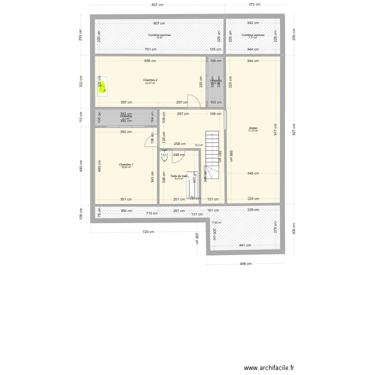 Plan d'étage 7 - plafond à au moins 1,20 m. Plan de 10 pièces et 147 m2