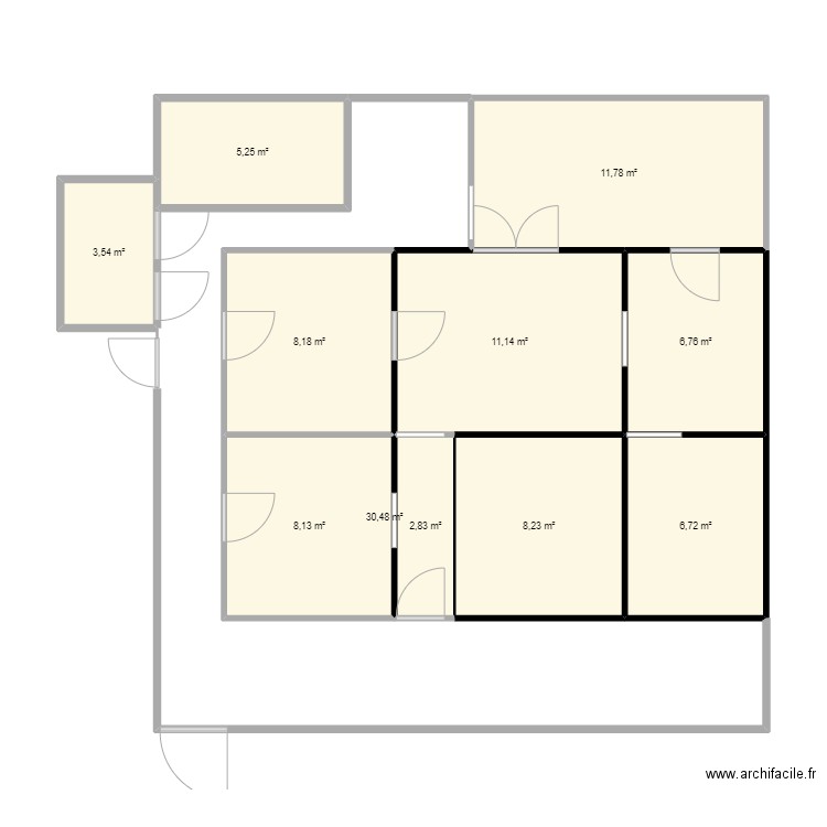 maison familiale avant travaux 1 avec legendes 2. Plan de 11 pièces et 103 m2