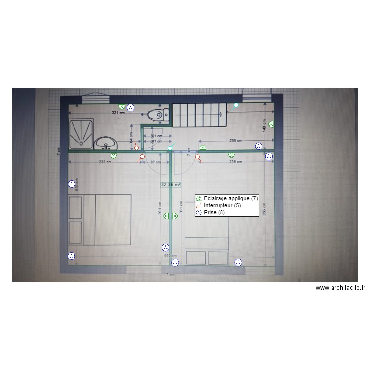 claudia haut. Plan de 0 pièce et 0 m2