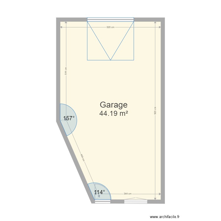 Garage Quincié. Plan de 0 pièce et 0 m2