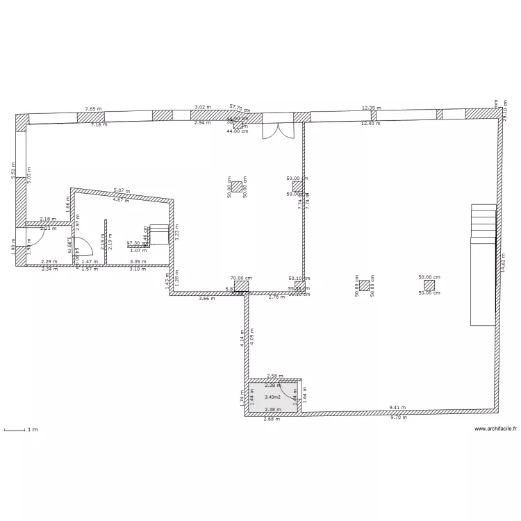 Plan rez de chauss&eacute;e magasin et commun. Plan de 