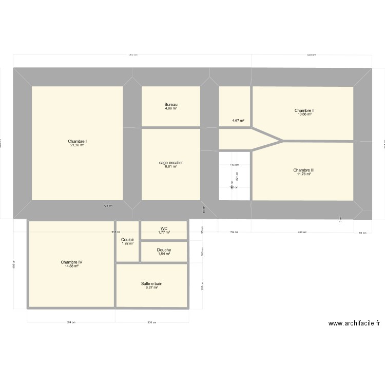 Maison. Plan de 11 pièces et 89 m2